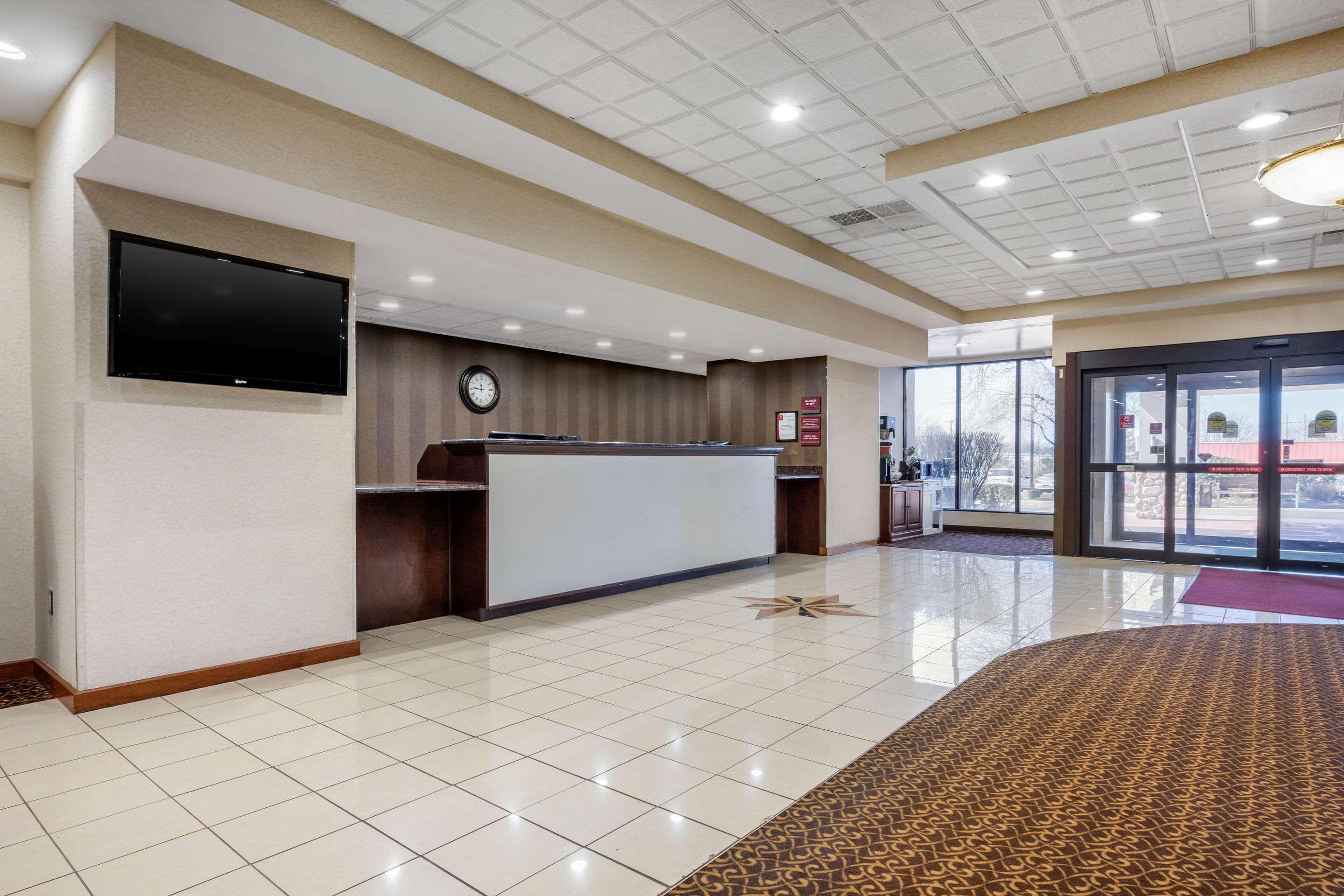 ניו קמברלנד Clarion Hotel And Conference Center Harrisburg West מראה חיצוני תמונה