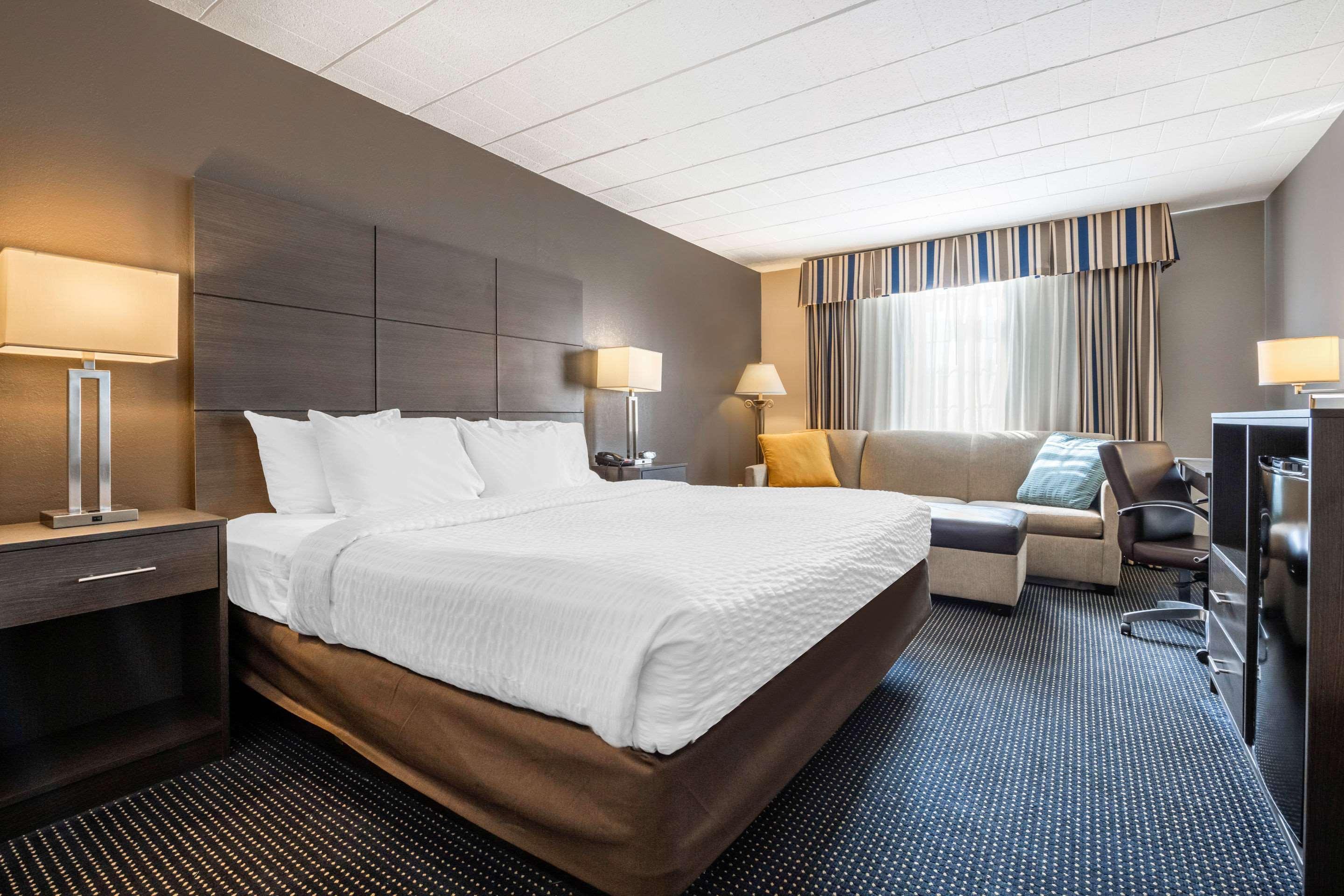 ניו קמברלנד Clarion Hotel And Conference Center Harrisburg West מראה חיצוני תמונה