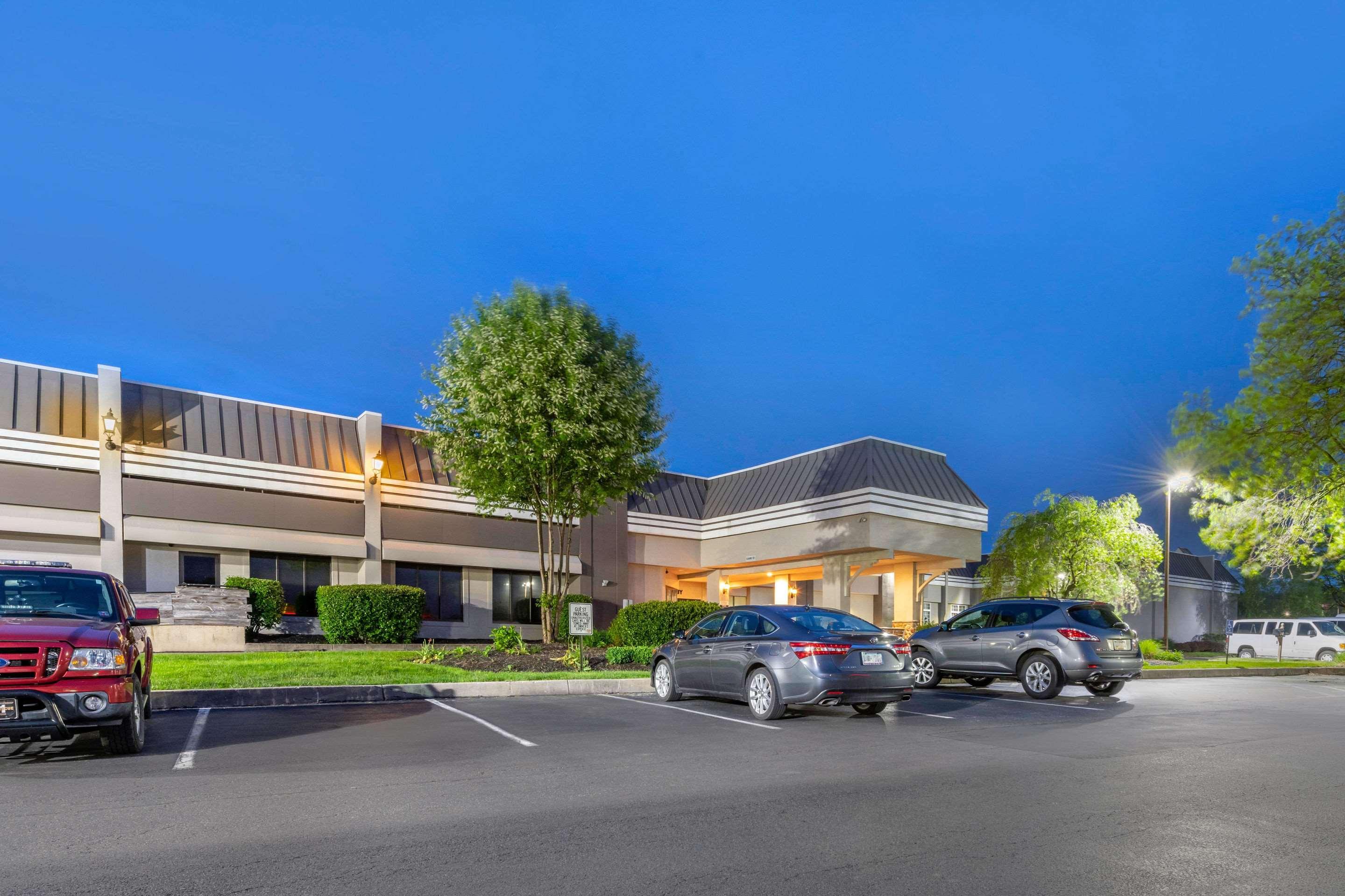 ניו קמברלנד Clarion Hotel And Conference Center Harrisburg West מראה חיצוני תמונה